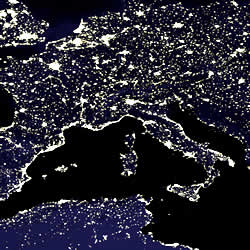 Свет в Европе есть. © NASA