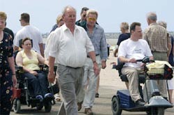 В цивилизованном мире инвалиды не чувствуют себя обделенными. Фото с сайта Nederland.Ru